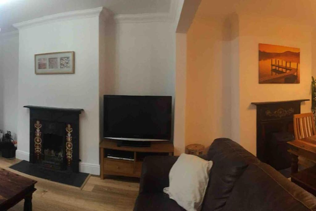 Spacious 5 Large Bedroom Victorian House - Beach 2 Miles Poole Eksteriør bilde